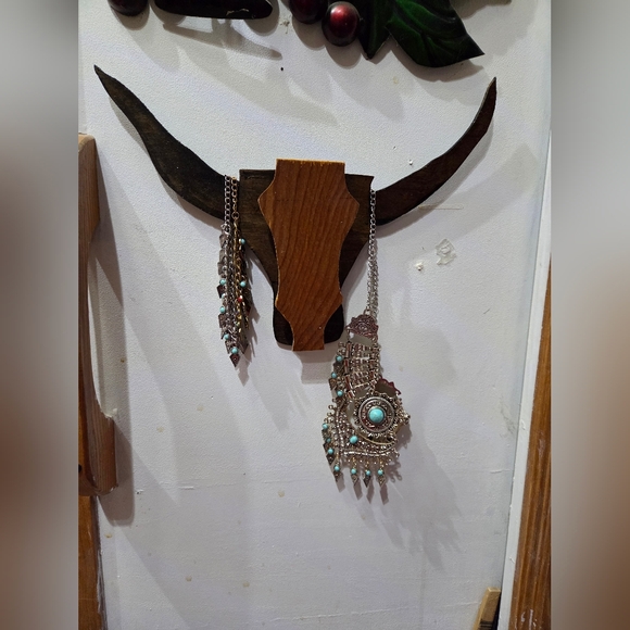 Hand Made Wood Long Horn Steel Wall Decore. 9X 12 - Picture 3 of 4